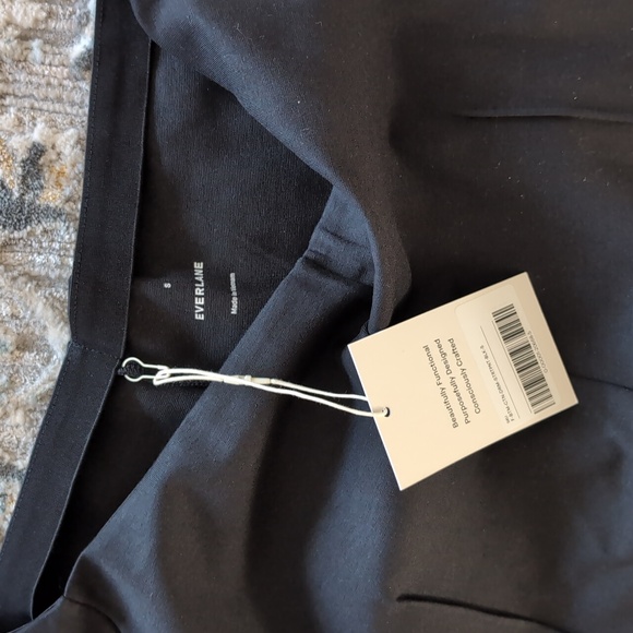 Everlane Dream Trouser - Picture 3 of 4